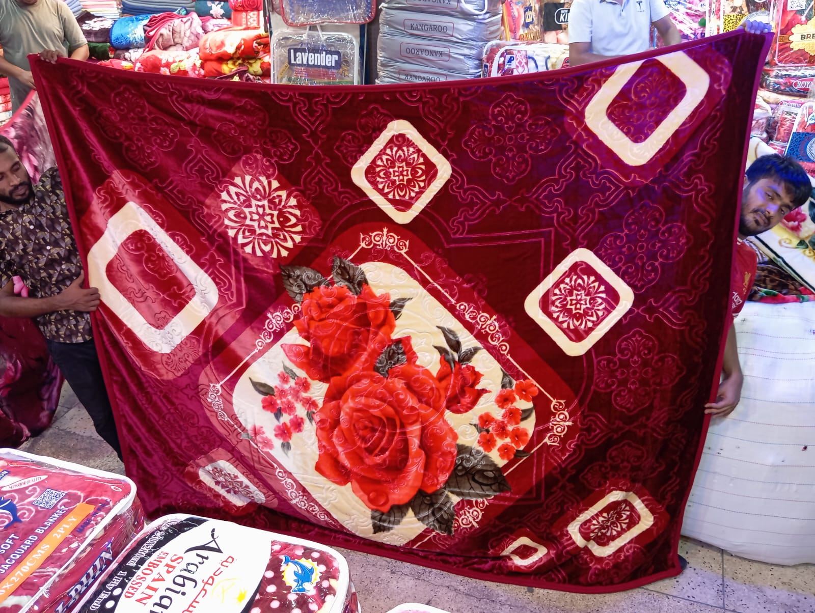 সোলারন কম্বল ৫ কেজি ৭০০ গ্রাম